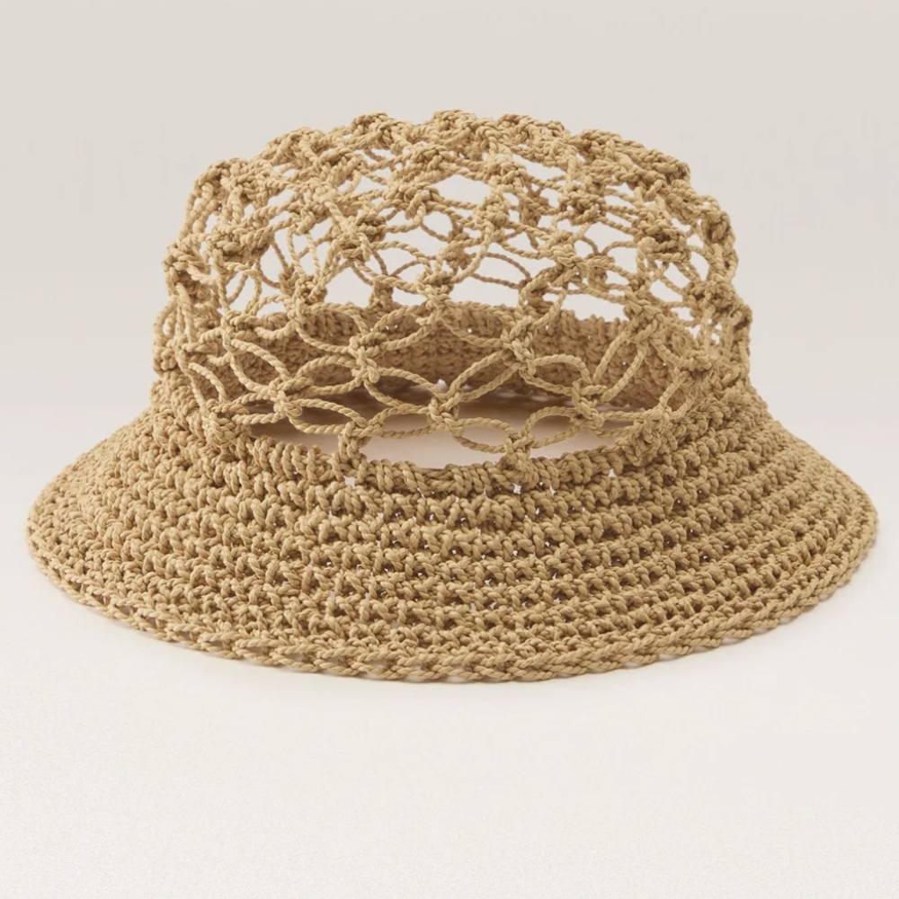 $450 HELEN KAMINSKI WILDER BUCKET HAT